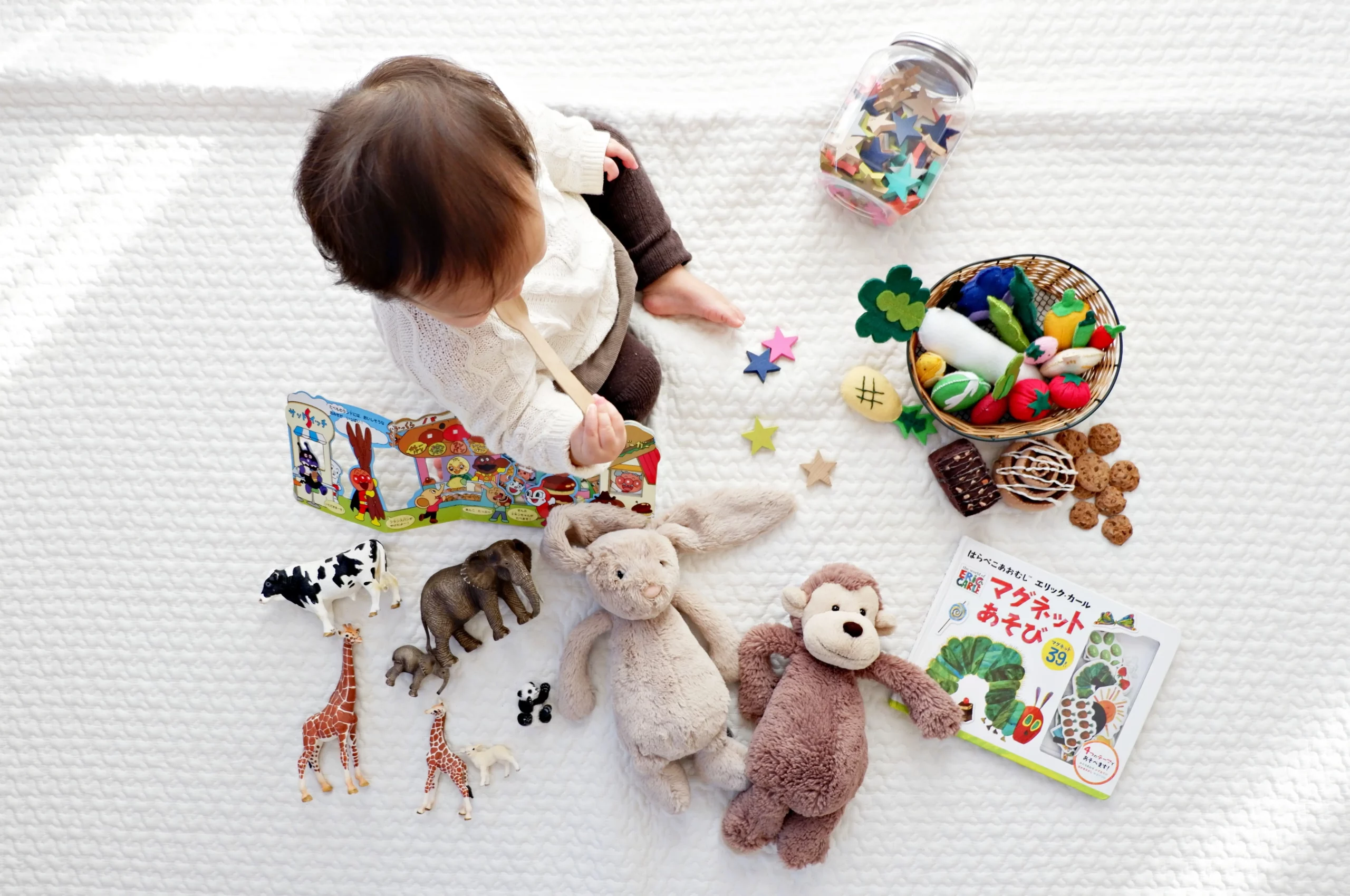 Tous nos jouets d'éveil pour stimuler les cinq sens de bébé
