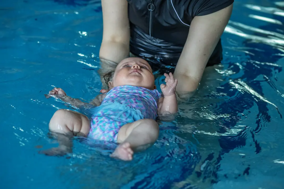 Piscine bébé : sécurité et bienfaits de la baignade may app santé