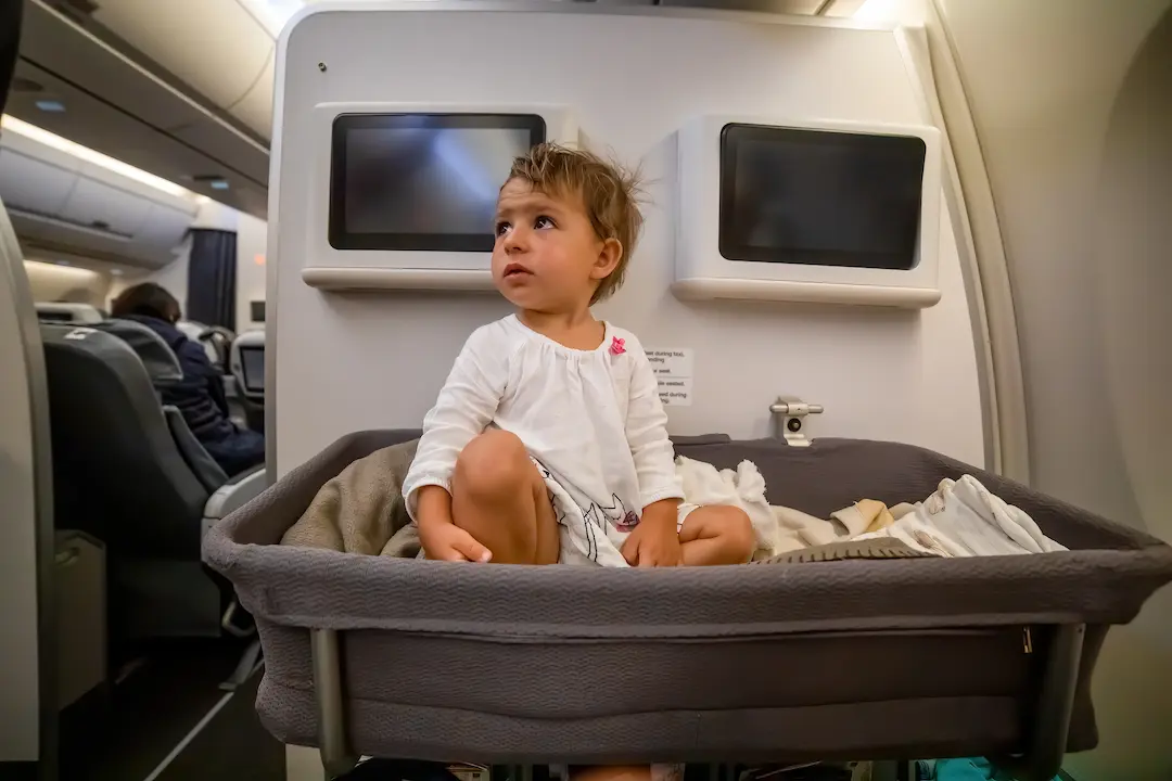 Voyager en avion avec un bébé may app santé