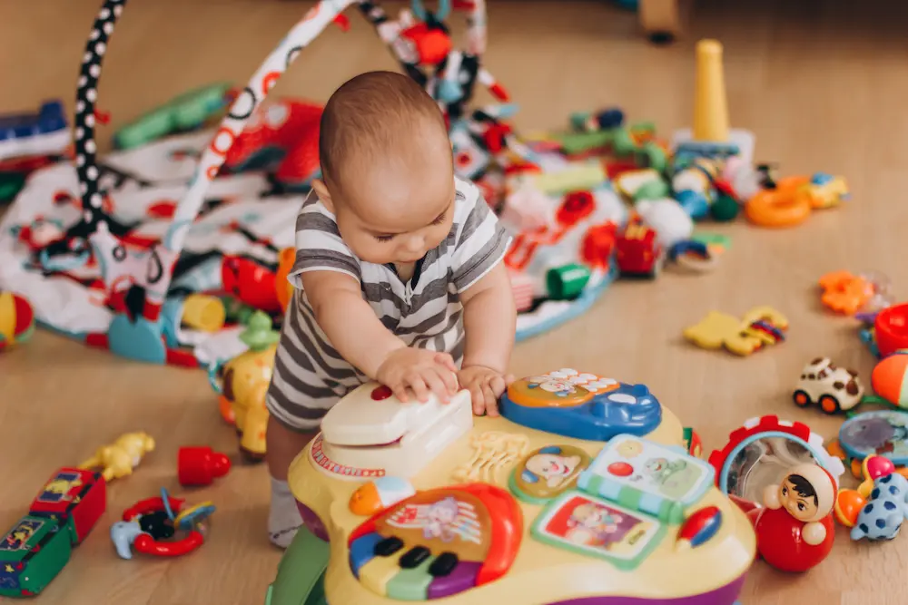 Éveil musical bébé : comment introduire la musique ? may app