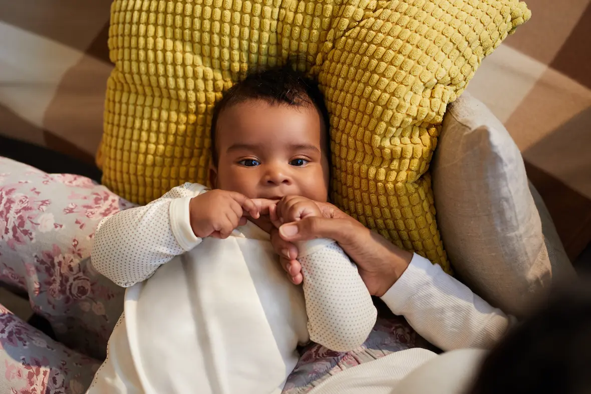 Gel dentaire bébé : soulager efficacement la percée