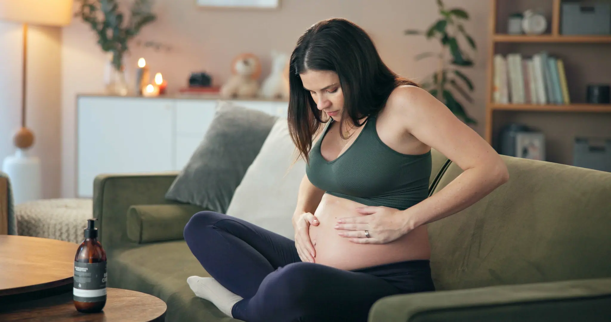 Huiles essentielles et femme enceinte : précautions et conseils may app santé