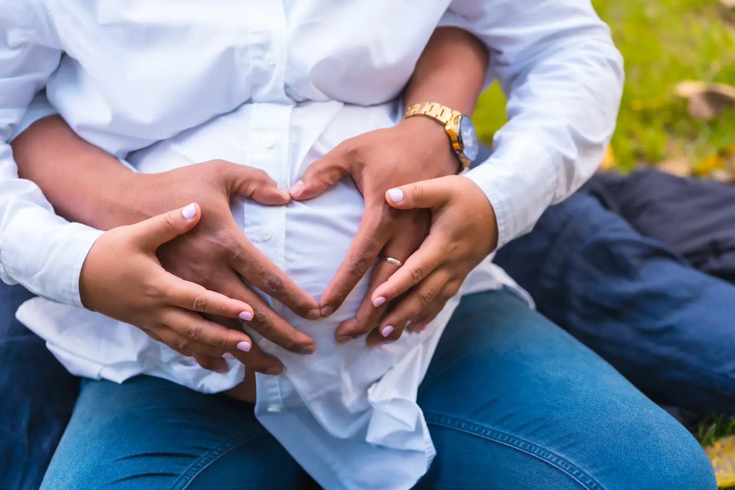 Grossesse : sensation de décharge électrique dans l’utérus may app santé